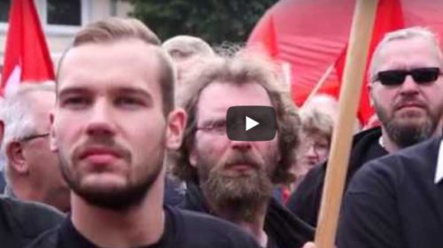 Video: Große Solidarität - Hunderte bei Kundgebung in Aurich